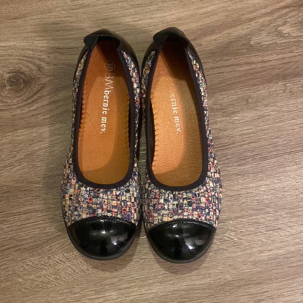 BMbernie Mev. Flats